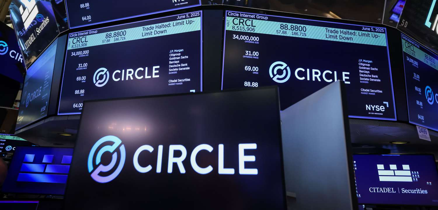 Finastra United Circle: facilitating bank access to USDC stable currency for cross-border settlement